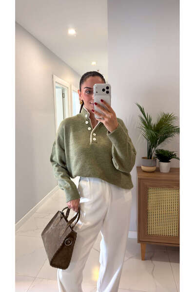 BİRCANÇİL Peras Light Green Cream Buttoned Knitwear