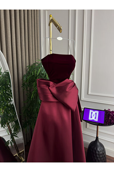 Generic Luxurious wool and Mikado evening gown - strapless design with a large bow - a regal look in a sophisticated burgundy color