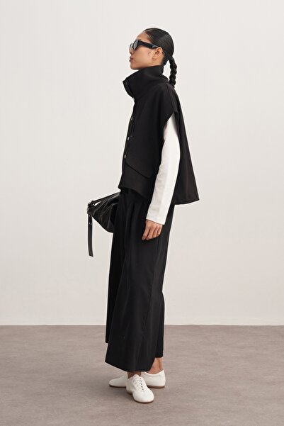 EBU Prive Γυναικείο γιλέκο με ψηλό γιακά μαύρο