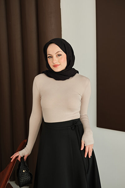 LOCCO Women's Finger-Insertable Body Cream