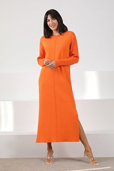 Ferraro Γυναικείο πλεκτό φόρεμα Orange Yandan άνοιγμα Midi με λαιμόκοψη και κ...