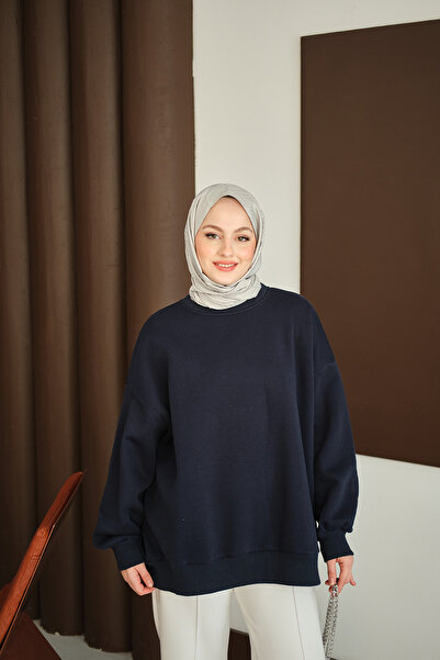 LOCCO Γυναικείο πουλόβερ με λαιμόκοψη σε μπλε ναυτικό