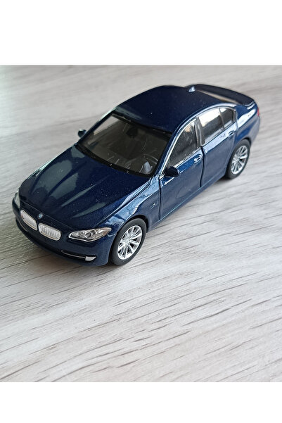 Nostalji Kutusu BMW 535i Diecast Oyuncak Metal Araba Çek Bırak 1:32 Mavi 535 i Otomobil