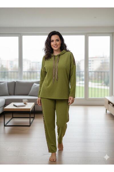 AGORATEKSTİL Women's Original Italian K Hooded Chenille Velvet Leopard Detailed Top and Bottom Set