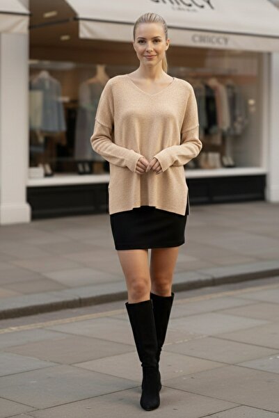 Chiccy Milky Coffee V-Neck Long Sleeve Slit Glitter Casual Long Back Oversized Knitwear Sweater 70 75