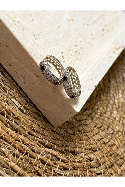 FIERA JEWELRY Black Enamel Star Detail Zircon Stone Women's Earrings