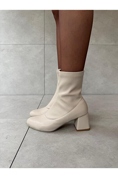 Elvinin Tarzı Viel Beige Leather Oval Toe Women's Flexible Stretch Boots