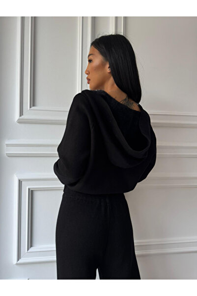 CC STORE BIANCA black padded long two-piece suit, zip-up blouse and loose pants