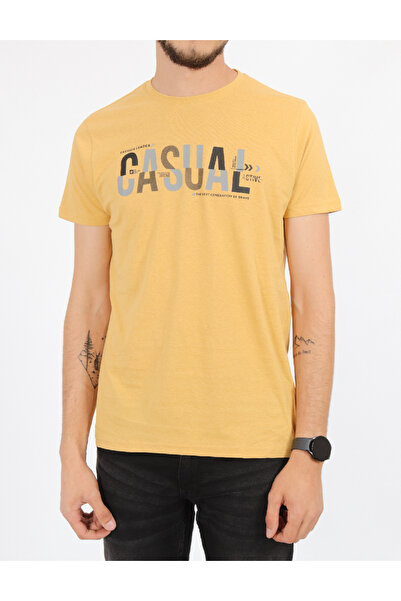 Evendi Tricou, Mustar
