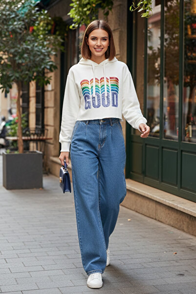 Modamorfo Women's Embroidered Detailed Sweatshirt - 31528Swt