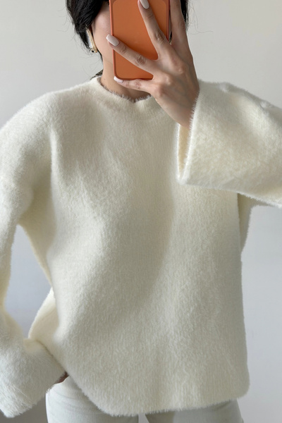 Eka Pulover alb supradimensionat pentru femei 1014-2341