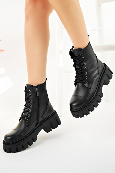 GRADA Siyah Hakiki Deri Kadın Kalın Tabanlı Postal Bot Özel Tasarım Arkası La...