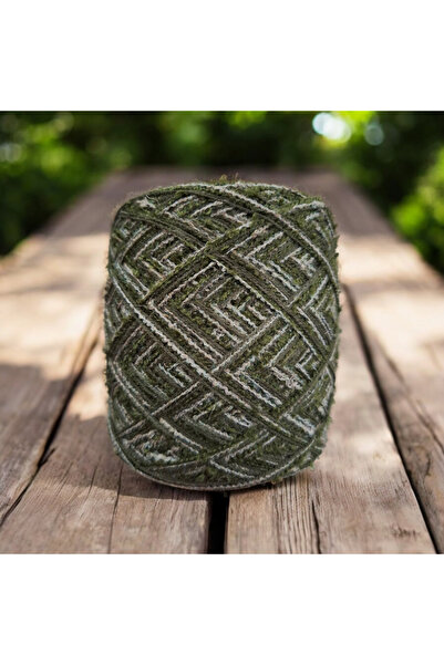 Kırlangıç Wool Boucle & Double-Ply Machine Wool & Wool Chain Blend Design Hand Knitting Yarn 180 Gr