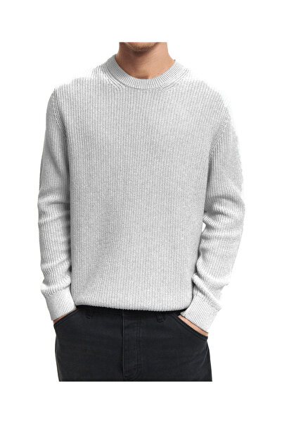 Reserved Sweater, Gray