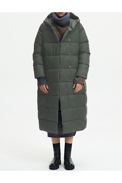 Reserved Geaca, Verde