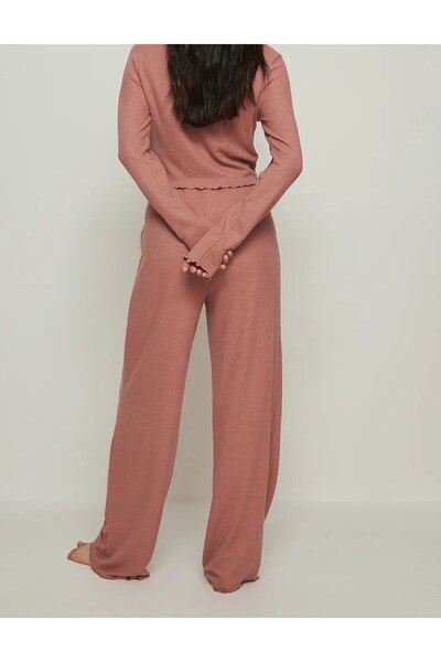 NA-KD Pantaloni, Roz pudra