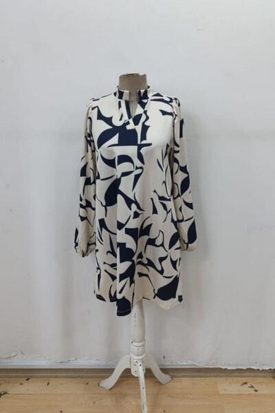 Mossta Rochie modal scurtă cu decolteu în V, cu mâneci lungi, confortabilă, cu croială modele - albă