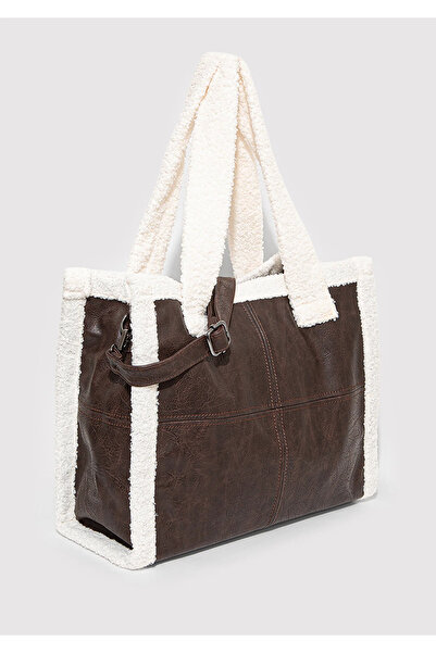 Mavi Τσάντα Sherpa με λεπτομέρειες από συνθετικό δέρμα καφέ 1911682-70221