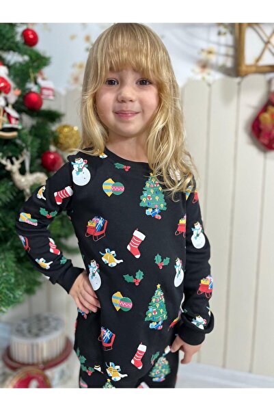 YİGİT BUTİK New Year's Themed Girls' Pajama Set
