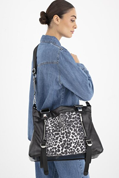 Matthew Cox Sç Byn2451 Handle Bag Black