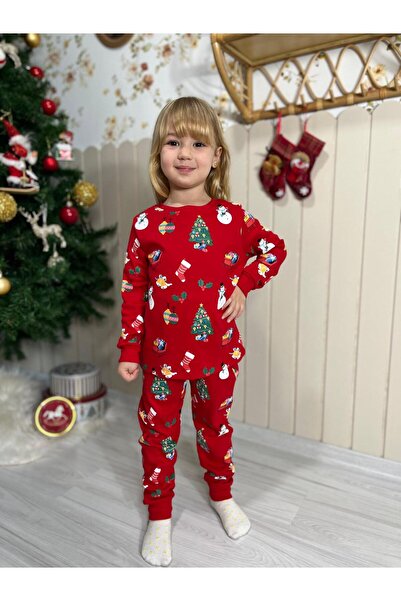 YİGİT BUTİK New Year's Themed Girls' Pajama Set
