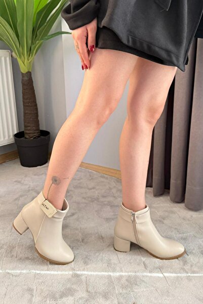 asmi shoes Γυναικείες μπότες με τακούνι (6 εκ.) με οβάλ μύτη, δερμάτινες με κρεμ αγκράφα Mabel