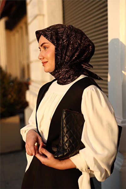 Silk Home Twill Silk Scarf Black Floral Pattern 90X90