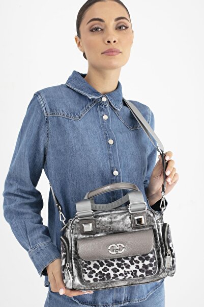 Matthew Cox Sç Byn2450 Crossbody Bag Platinum