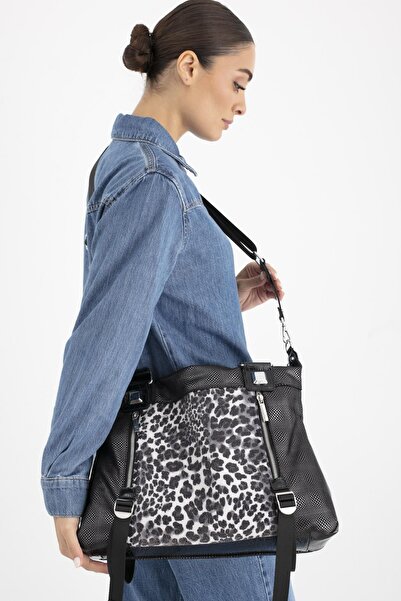 Matthew Cox Sç Byn2451 Handle Bag Black