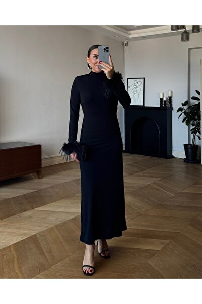 Kokosh moda Γυναικείο μακρυμάνικο φόρεμα με λεπτομέρεια από φτερά με μακρύ μανίκι και λαιμόκοψη