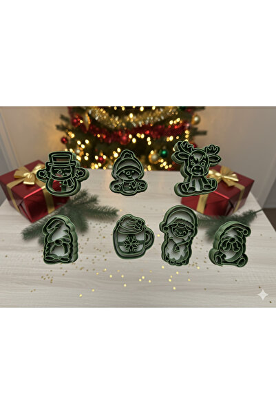 Filkorium3D New Year Cookie Molds, New Year Cookie Mold Set of 7 - Plastic - 6-7 cm