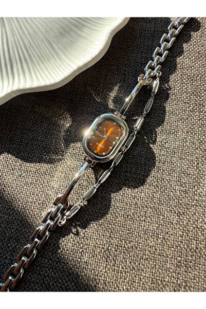 rubsey Retro Minimal Metal Cord Vintage Women's Wristwatch Red Inside