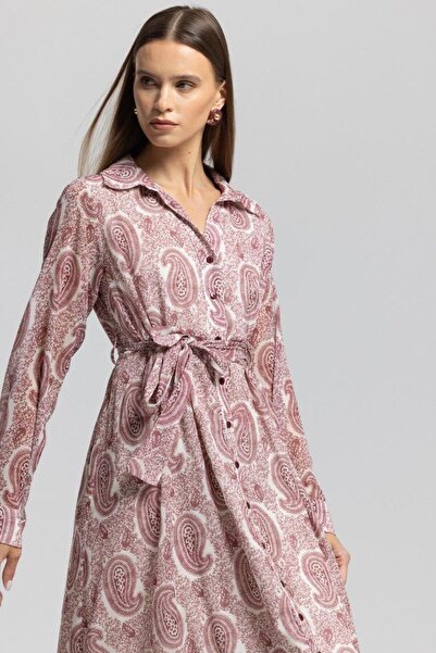 Ecenin Favorileri Φόρεμα με μοτίβο σάλι ροζ σιφόν πουκάμισο