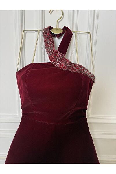 Dkan Wool dress, neck accessory