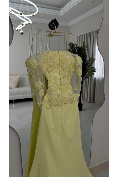 berlanty Women's evening dress with 3D embroidery and sheer sleeves - elegant light yellow