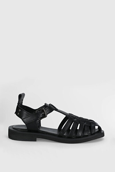 BİCANS LUFIAN IRENE KADIN DERİ ÖNÜ KAPALI SANDALET SİYAH