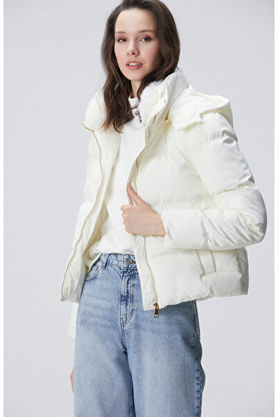 Network Kırık Beyaz Kapüşonlu Kapitone Mont