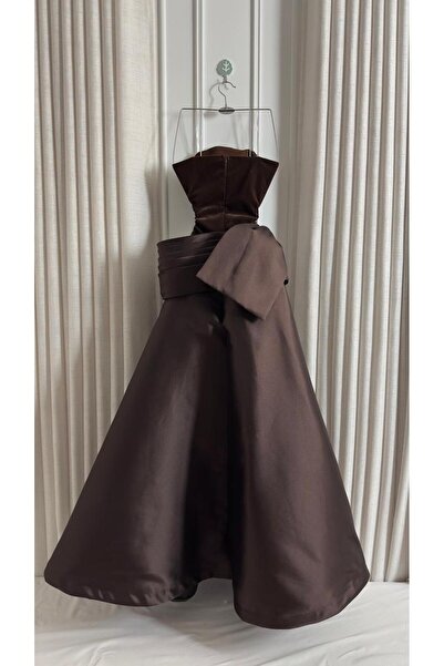 Al-Hanouf Fashion Evening dress with a bow