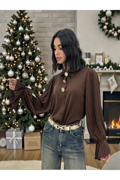 OEM Elegant shirt with pleated sleeves
