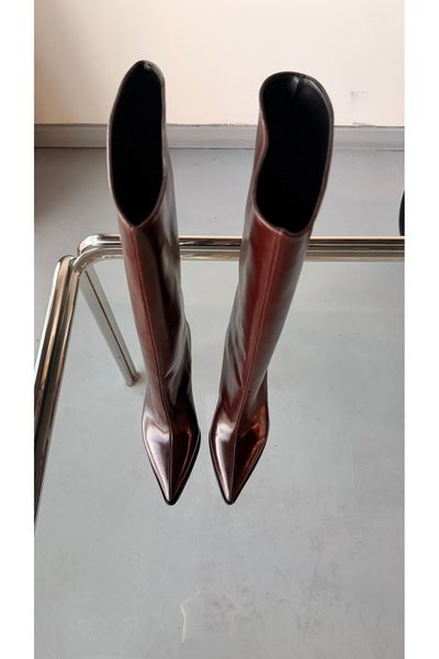 Eataly Shoes Γυναικείες μπότες River High με μυτερή μύτη με ραμμένη μπροστινή πλευρά σε ανοιχτό καφέ χρώμα