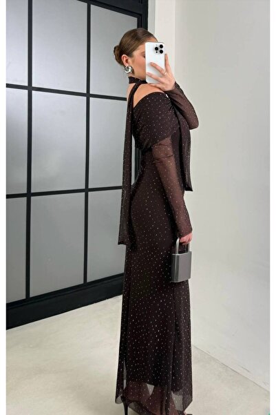 LİNDALİNA TEKSTİL Φόρεμα από τούλι με πέτρες και γιακά Μαντόνα