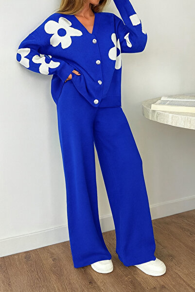 EFENDİX Papatyali Tri̇ko Takim