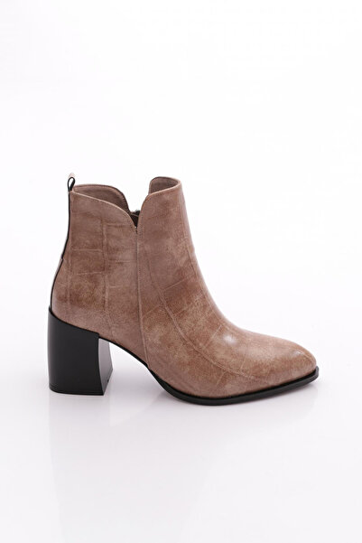 DGN 910 Kadin Topuklu Bot