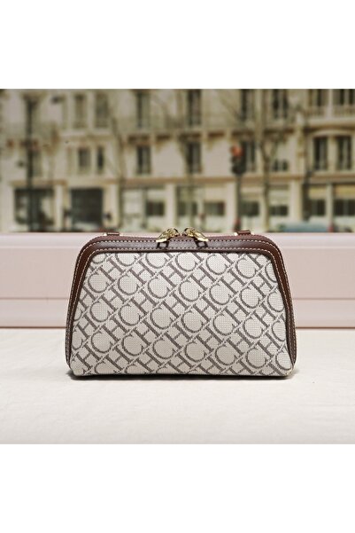 CILMI HARVILL CHHC حقيبة كروس بودي CHCH نسائية صغيرة من القماش مطرزة بحروف وس...