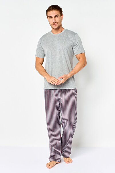 Algspar طقم رجالي مكون من قطعتين، قميص وسروال مخطط بأكمام قصيرة، متعدد الألوان