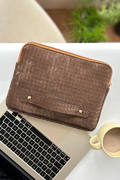 worken 11/12 Inch Tablet Case Nubuck, Waterproof, Shockproof, with Pocket, Zipper, Brown