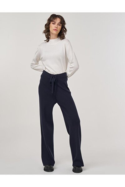 Kayra Παντελόνι από βισκόζη με λεπτομέρεια με κορδόνια σε μπλε ναυτικό