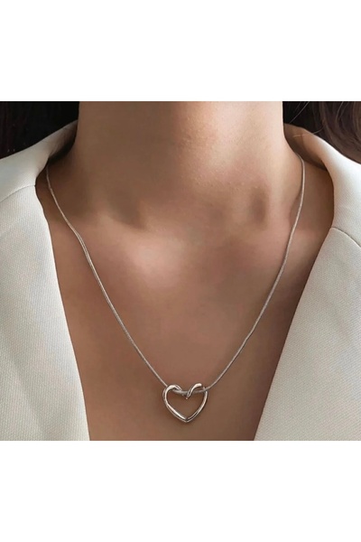 Çelik Kalpli Düğüm Kolye