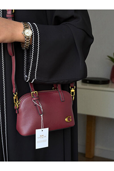 bag Shoulder bag with accessories