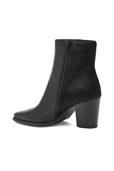 Dıvarese Siyah Kadın Tay Tüyü Detaylı Western Deri Bot